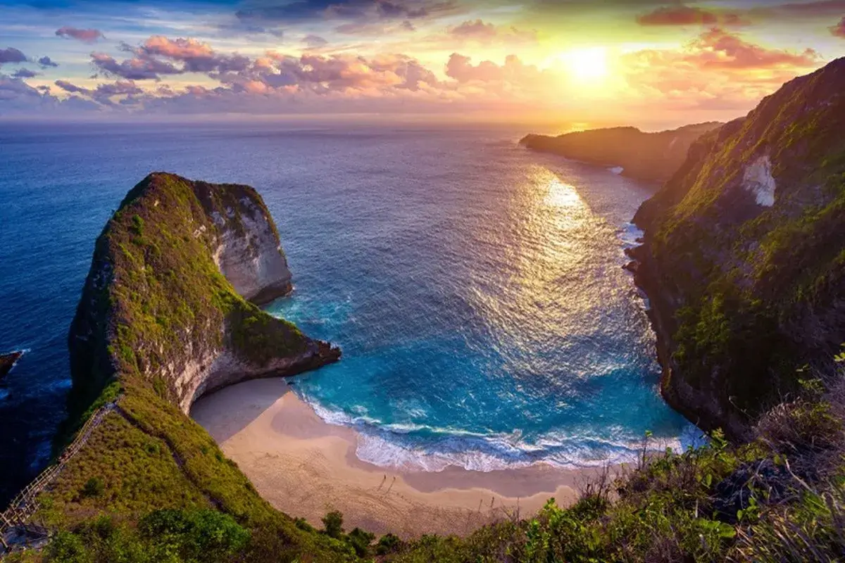 pantai kelingking